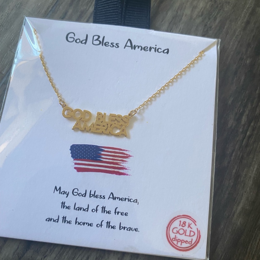 New with Tags- God Bless America 18K Gold Plated Necklace - Picture 2 of 7
